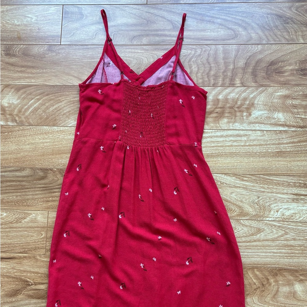 Universal Thread Red Midi Dress - Picture 4 of 7